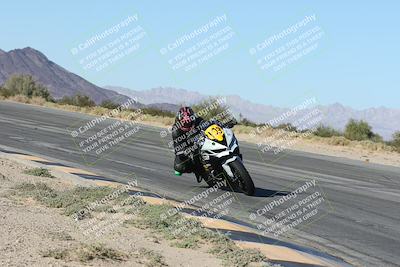 media/Oct-04-2025-CVMA (Sat) [[408bcdd6e4]]/Race 15-Femmewalla-Femmewalla UL/